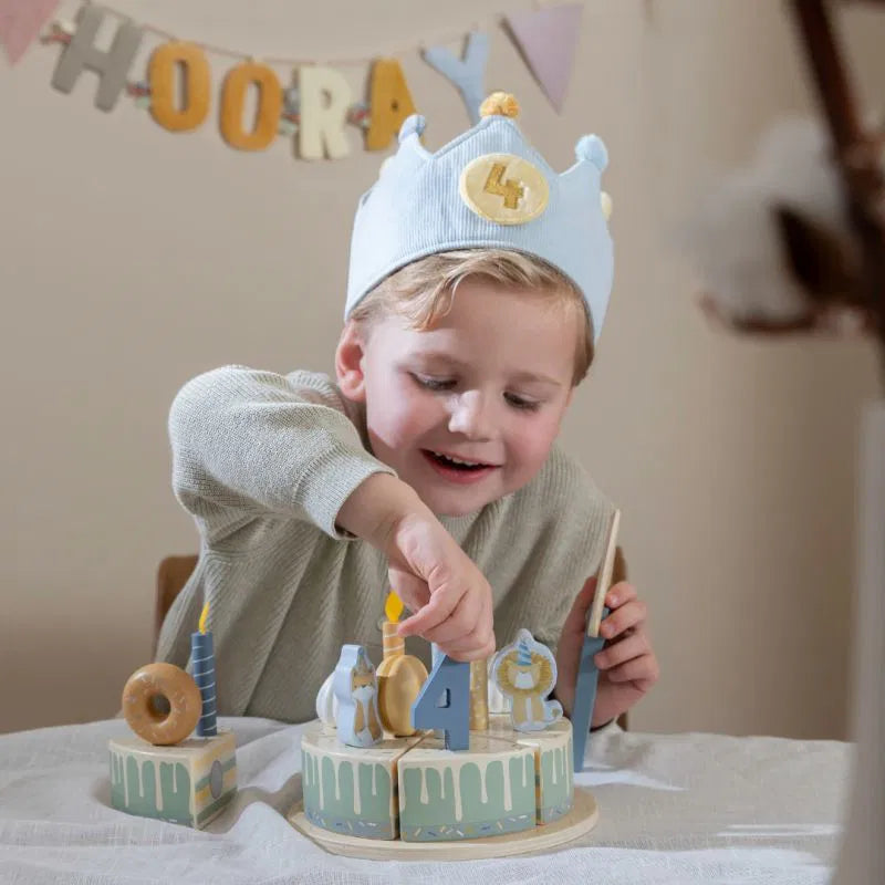 Corona compleanno con numeri