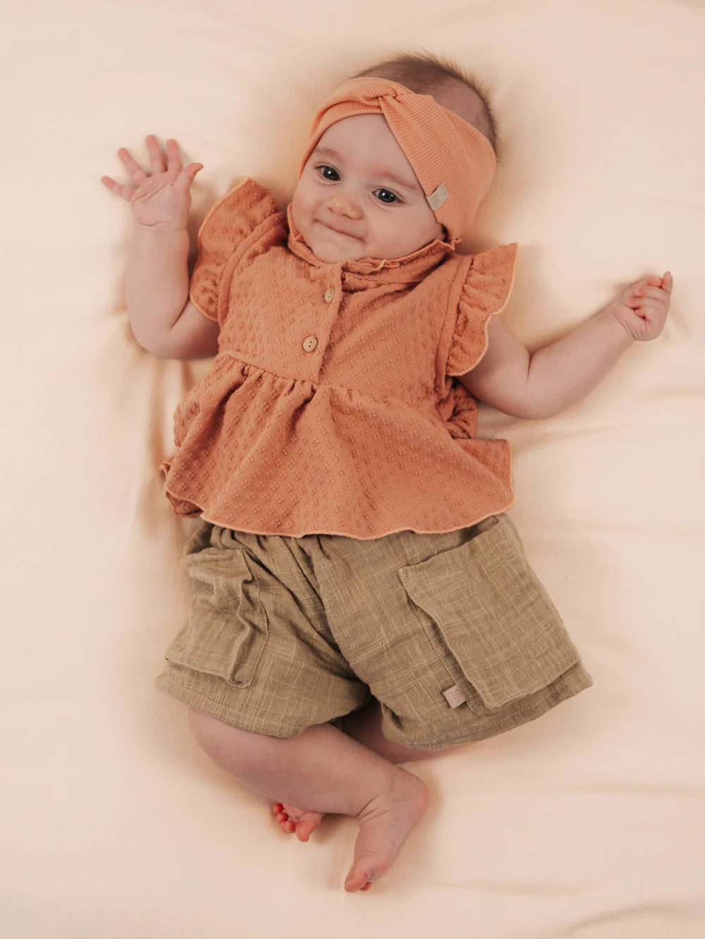 Short bimba con tasche