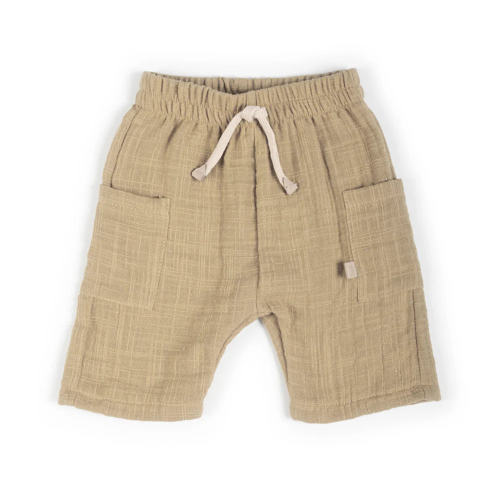 Shorts Lino Look