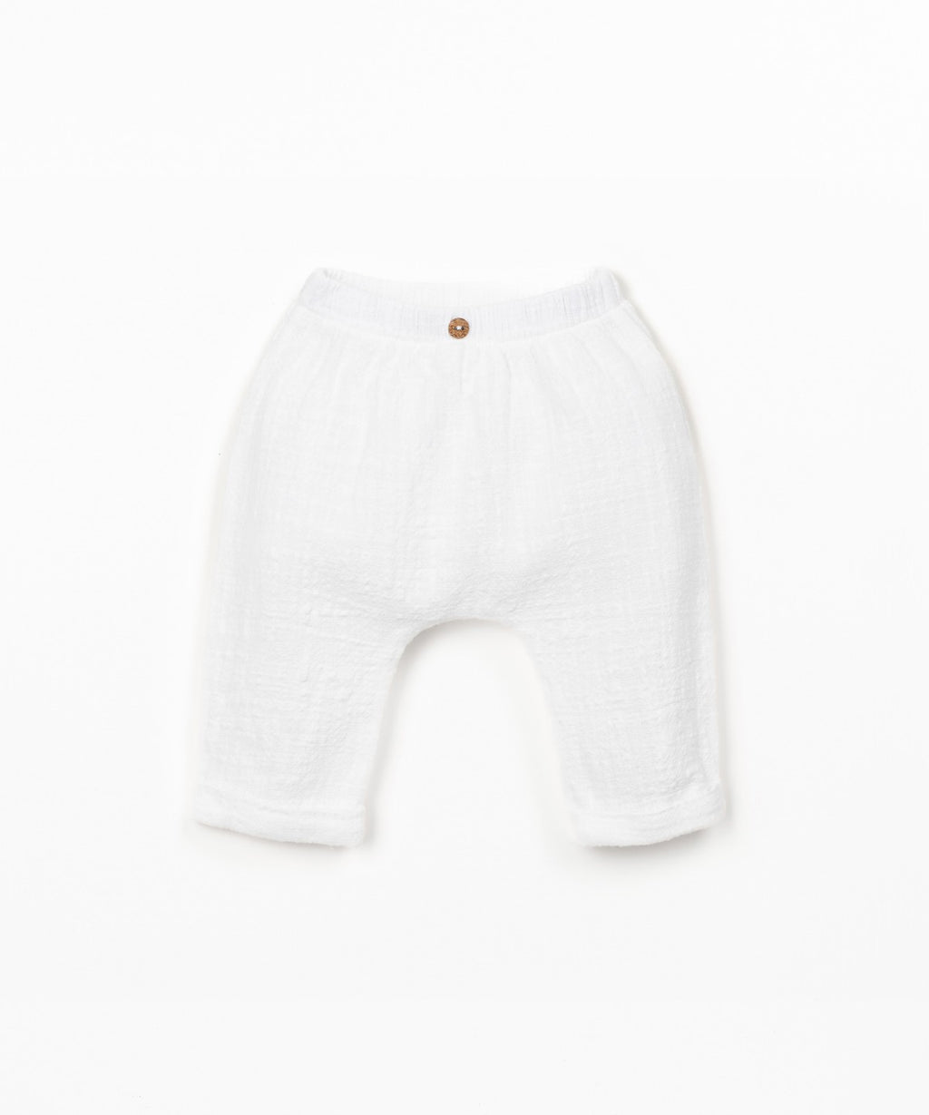 Pantaloni in tessuto con bottone decorativo in cocco