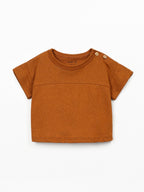 T-shirt con apertura sulla spalla