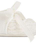 Scarpe culla con ricamo