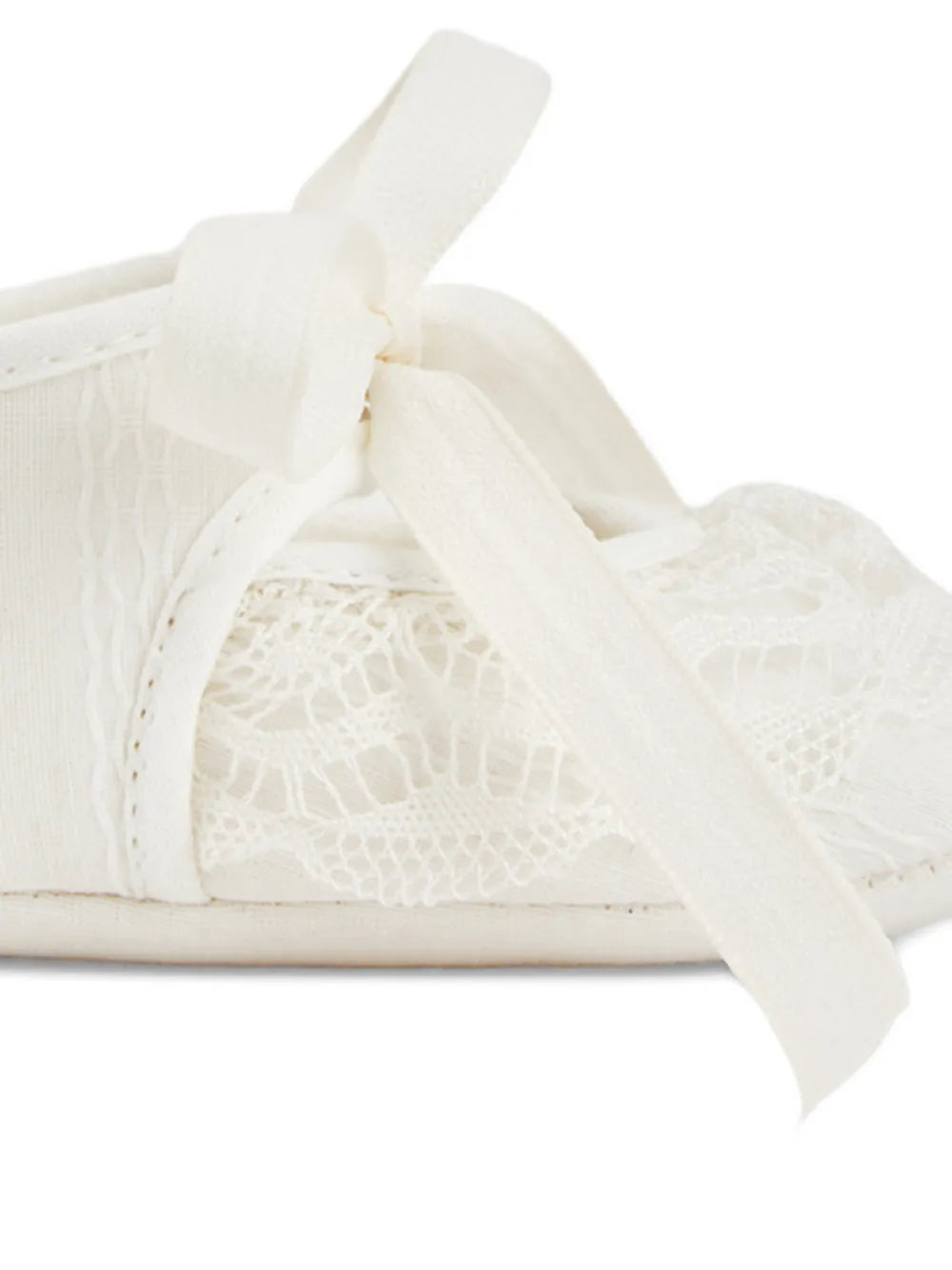 Scarpe culla con ricamo