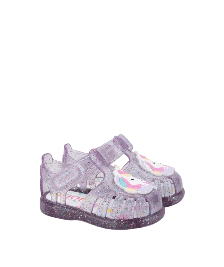 Tobby Unicorn