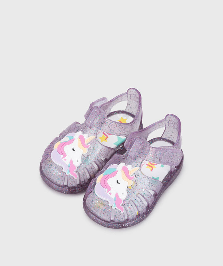 Tobby Unicorn