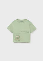 T-shirt car