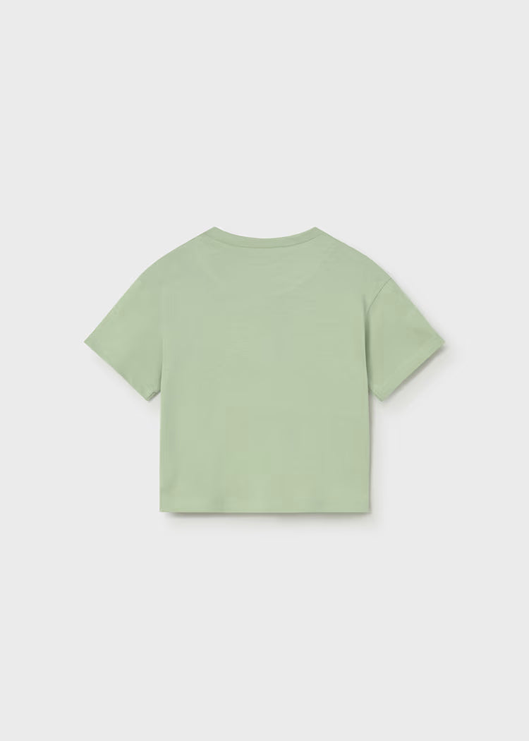 T-shirt car